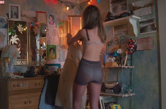 Наталия Дайер